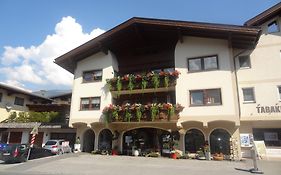 Ferienwohnung Blumen Penz